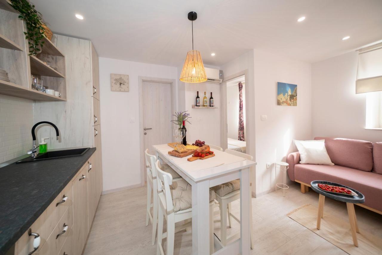 New Cozy Apartment - Center Of Old Town Omiš Εξωτερικό φωτογραφία